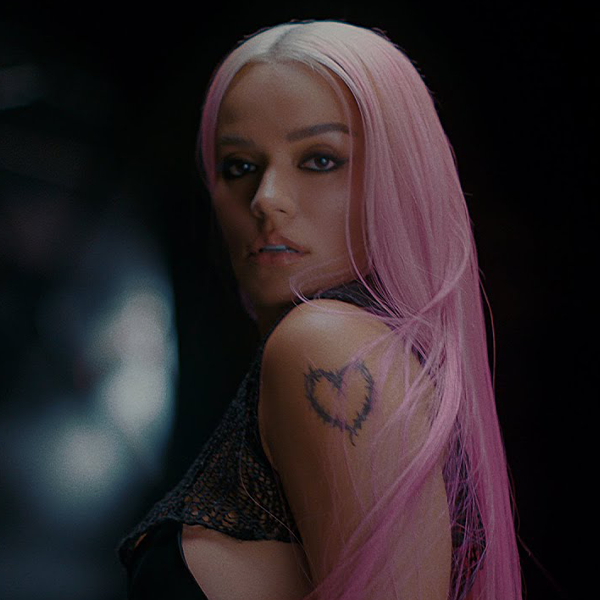 Karol G anuncia fecha de su nuevo Ã¡lbum 