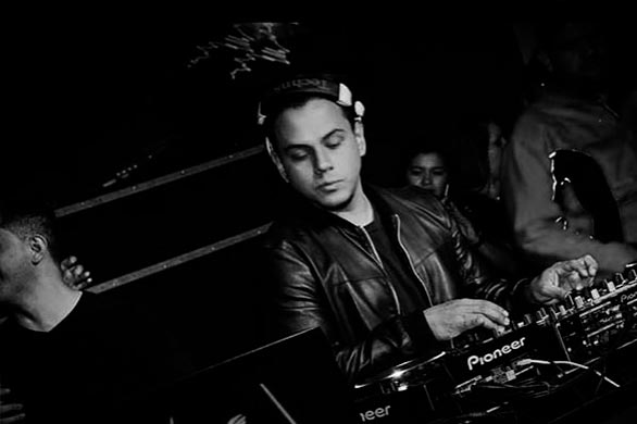 DJ y productor que comenzÃ³ su carrera artÃ­stica en BogotÃ¡. 