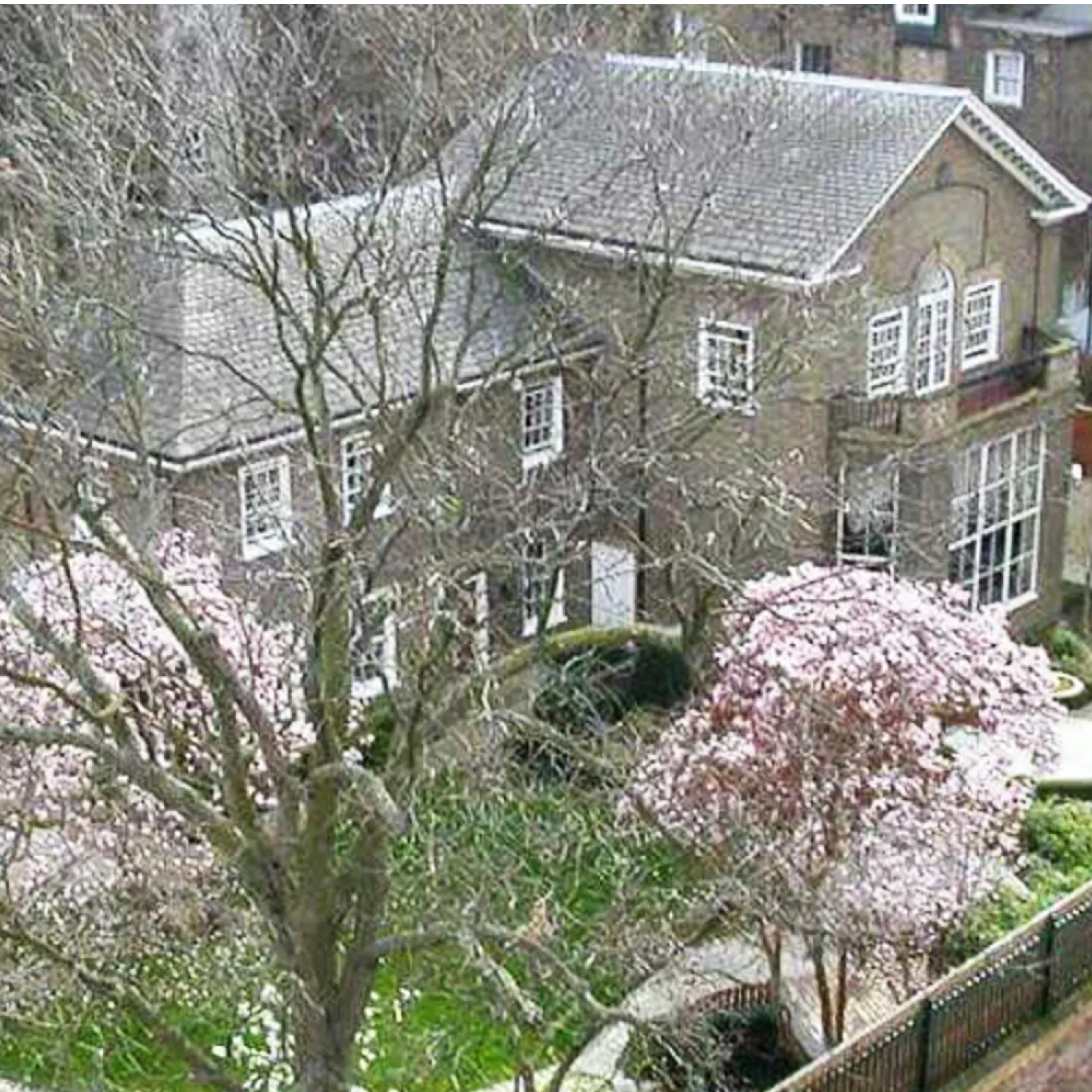 La icÃ³nica residencia de Freddie Mercury en Kensington sale a la venta 