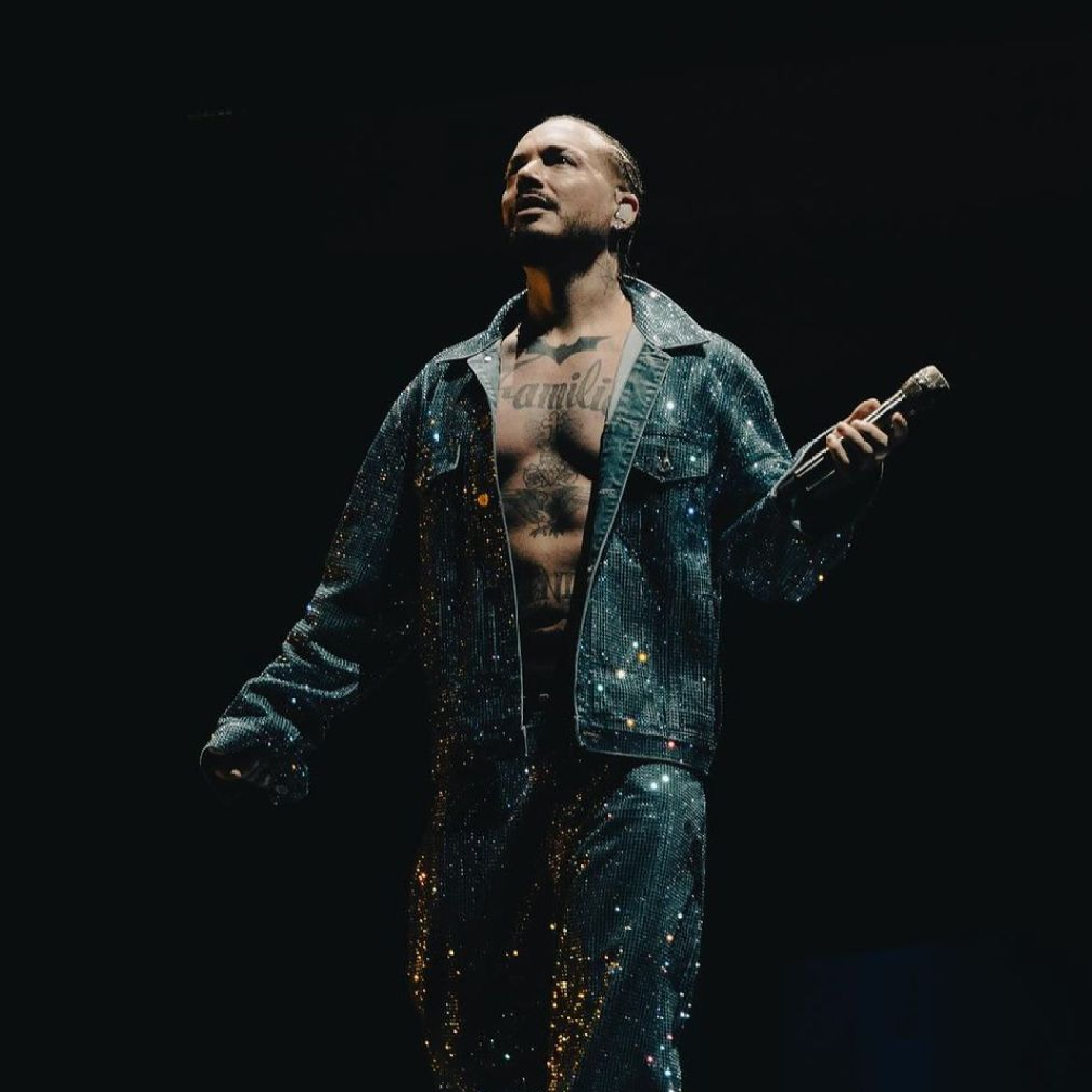 J Balvin El Hombre Mejor Vestido del ReggaetÃ³n y Urbano segÃºn Highsnobiety 