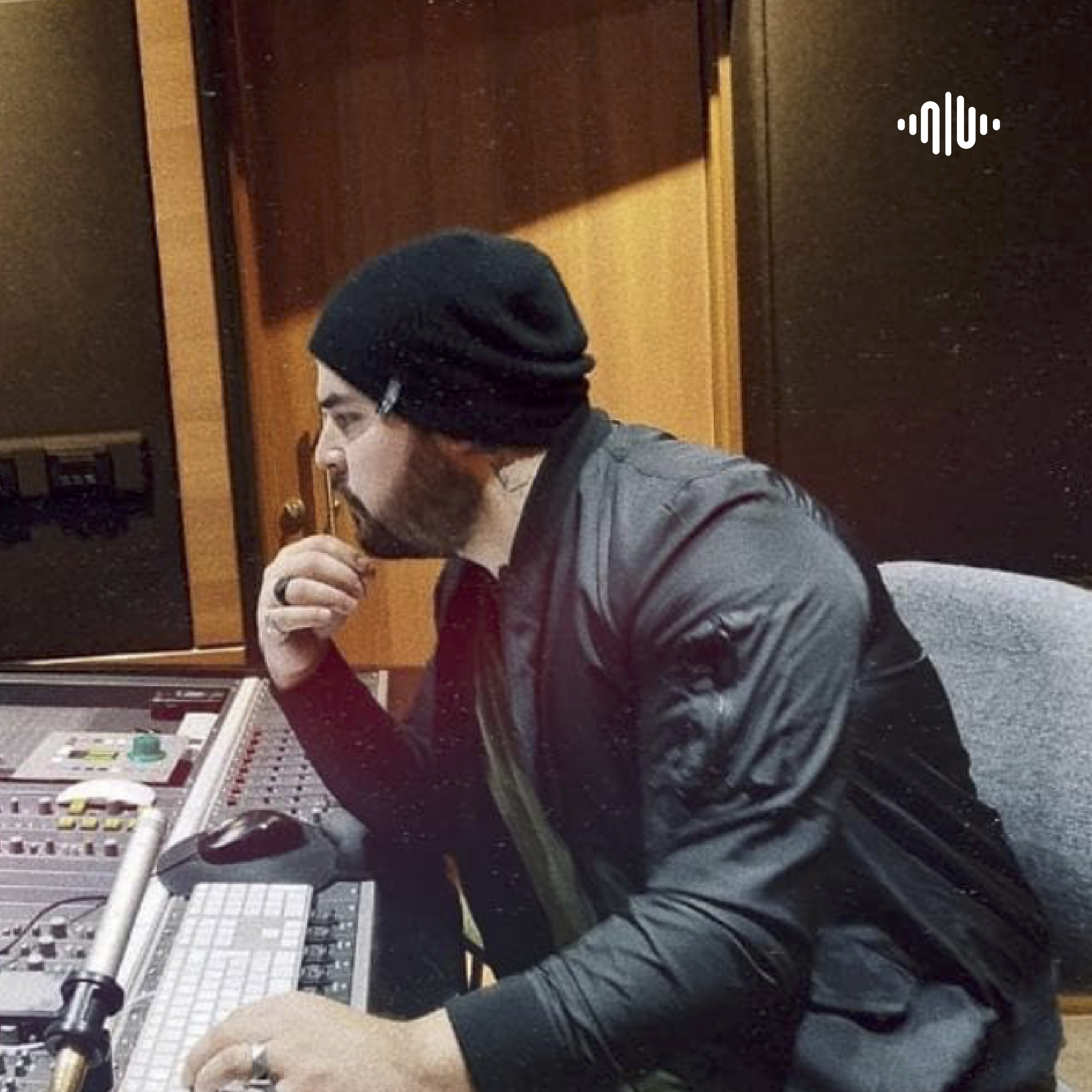 Juan MuÃ±oz, el compositor colombiano detrÃ¡s de los Ã©xitos de Camilo 