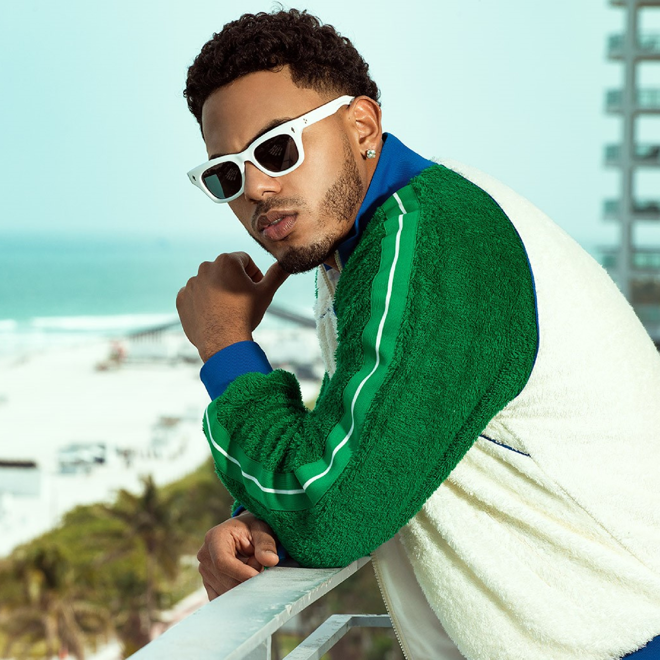 Myke Towers Conquista Listas y Radios siendo No. 1 y Ãxito en Colombia 