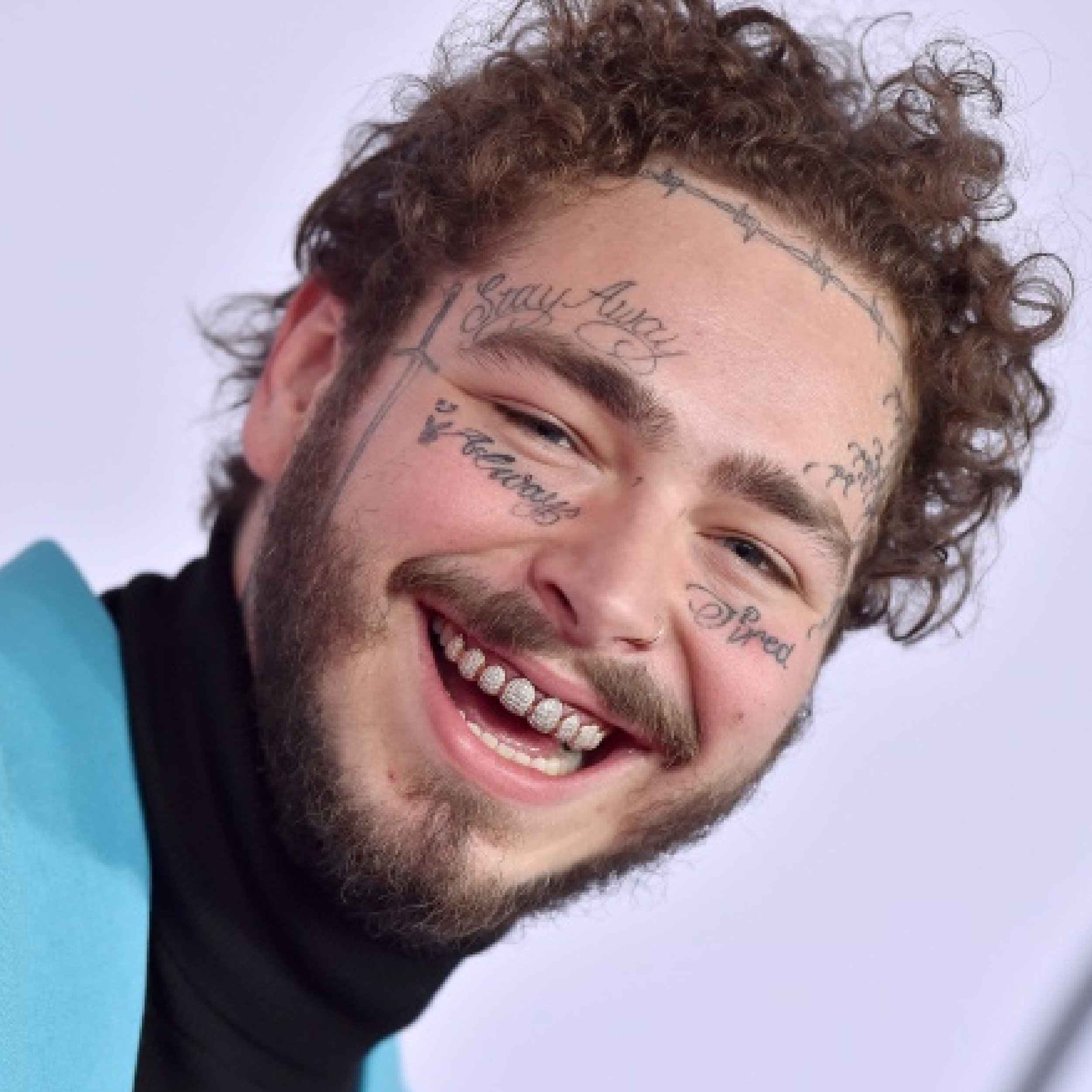 Post Malone Regresa al #1 del Hot 100 con un Tema Country 