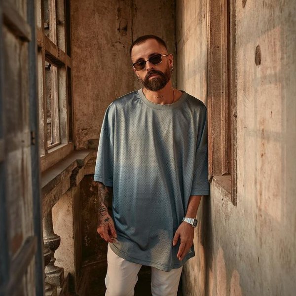 Mike BahÃ­a confirmado en La Premiere de los Latin Grammy 2023