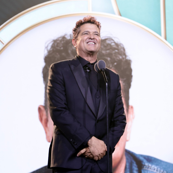 Carlos Vives recibe homenaje como Persona del AÃ±o en una inolvidable gala de la Academia Latina de la GrabaciÃ³nÂ® 