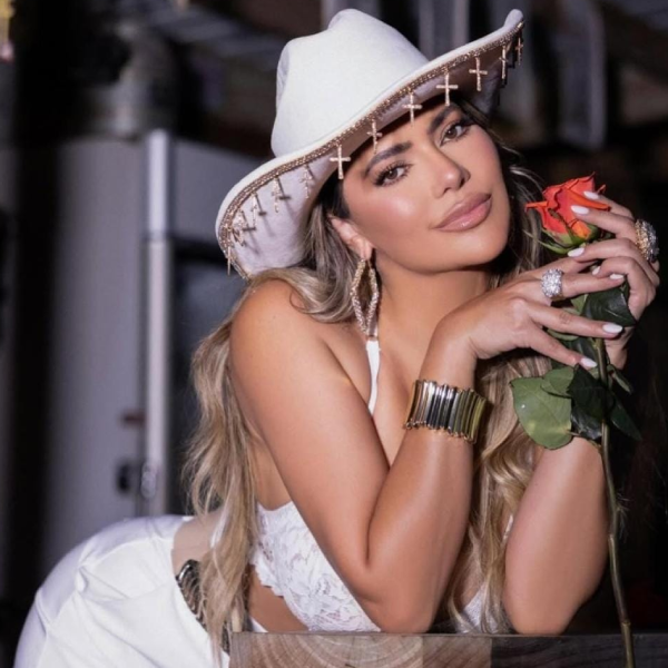 Hanna Rivas inicia un nuevo capÃ­tulo musical con Warner Music 
