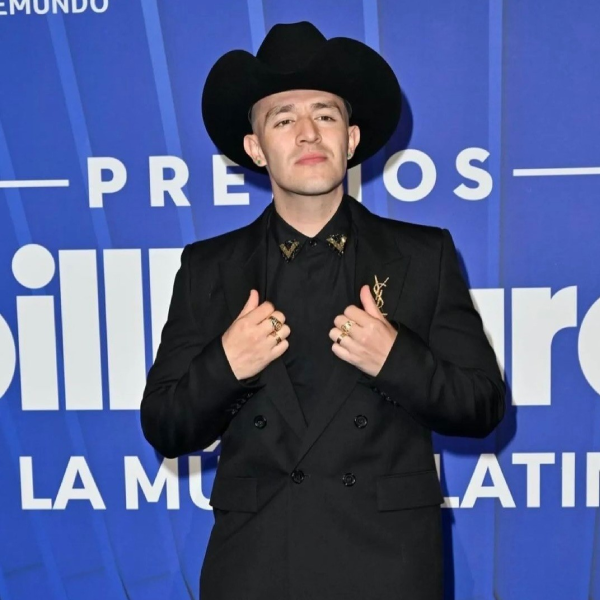 Luis Alfonso brilla en Miami y recibe reconocimiento de Billboard
