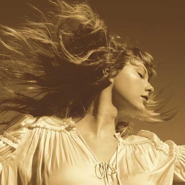 Taylor Swift realiza el primer lanzamiento 