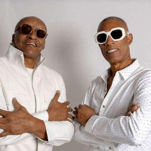 Chart Review: La magia de Guayac&aacute;n Orquesta