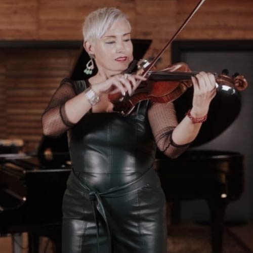 Alejandra Torres fuera del modelo de orquesta 