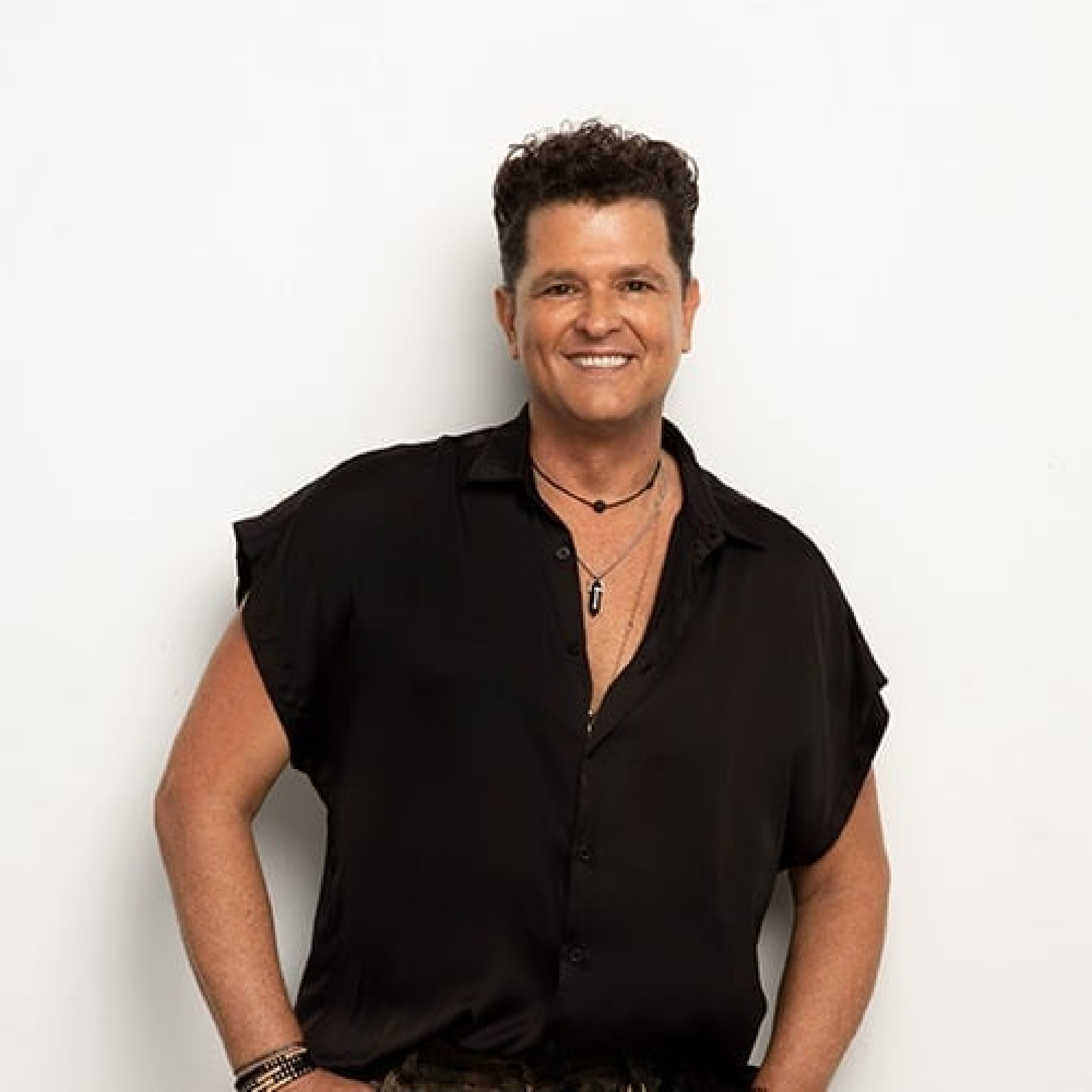 Cartagena recibir&aacute; el 2027 con Carlos Vives, Tito Nieves y m&aacute;s artistas