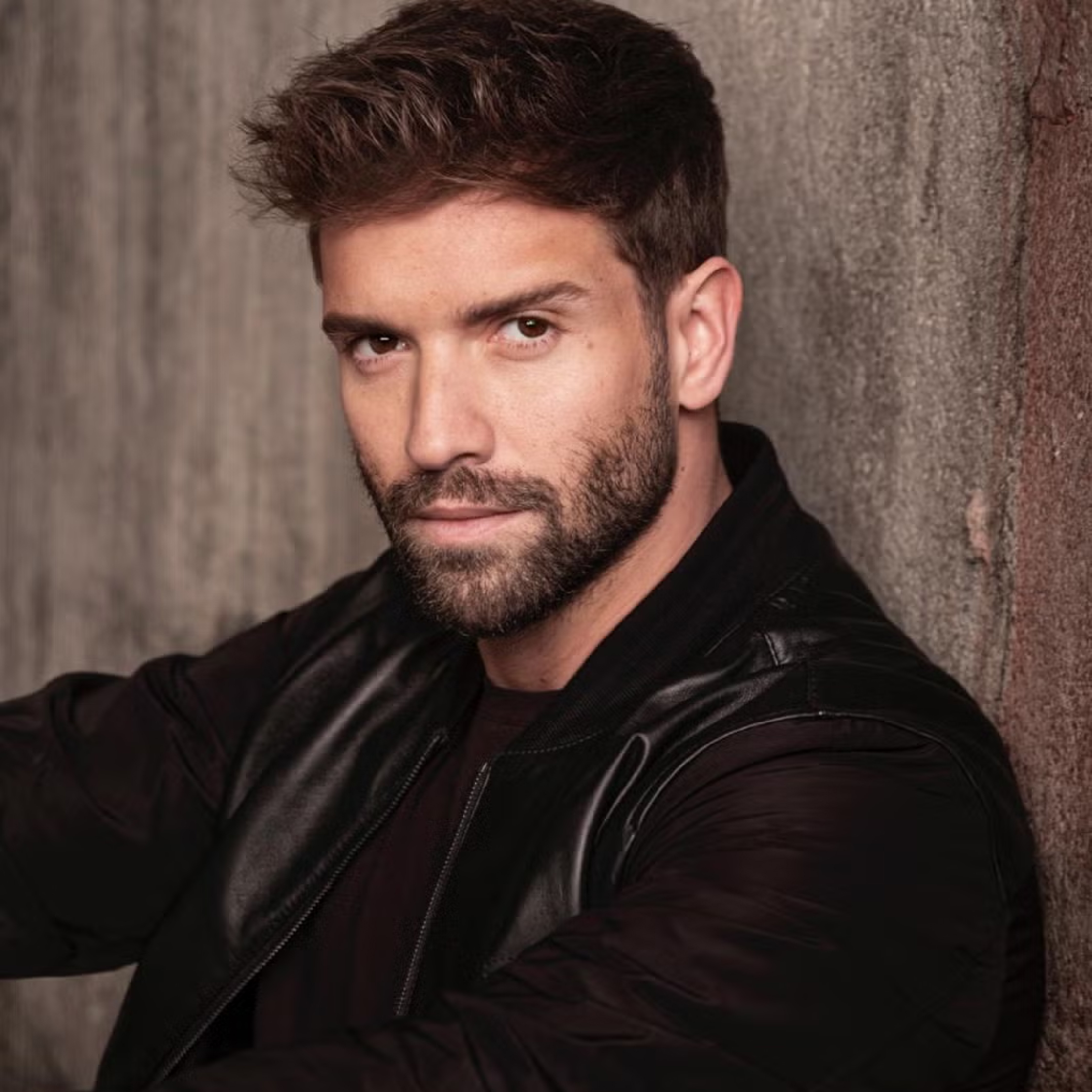 Lucho RK inicia una nueva etapa con &lsquo;Aire&CloseCurlyQuote; un reguet&oacute;n de enfoque mel&oacute;dico