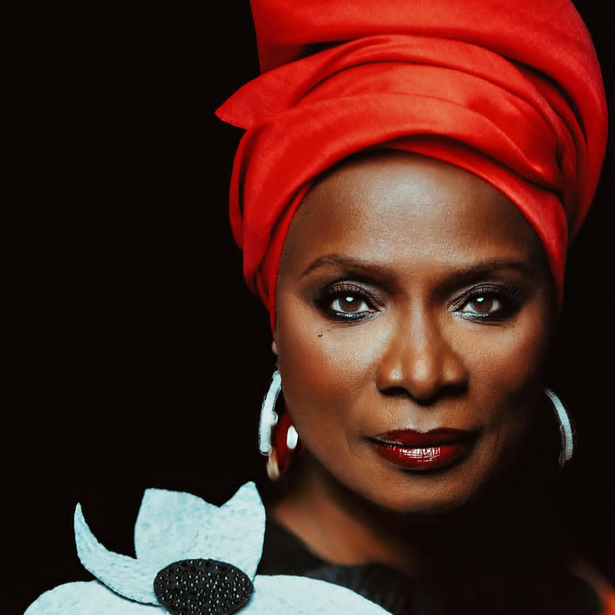 Ang&eacute;lique Kidjo har&aacute; historia en Hollywood y otras noticias que est&aacute;n marcando la m&uacute;sica