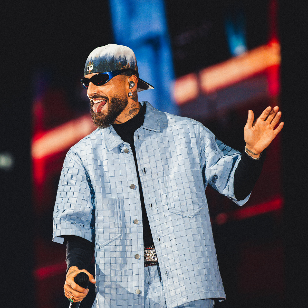 MALUMA HACE HISTORIA EN EUROPA 