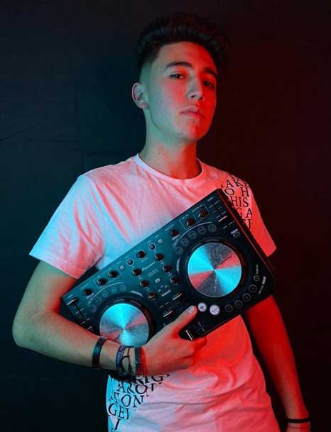 Zank, el Dj que se prepara para los grandes escenarios  