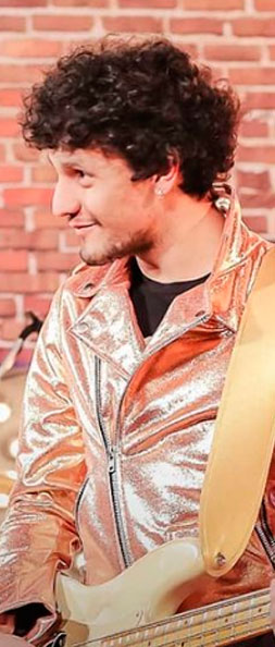 Los Makenzy,  agrupaciÃ³n de amistad y hermandad hecha mÃºsica. 