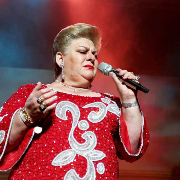 Paquita la del Barrio recibirÃ¡ premio por su trayectoria 