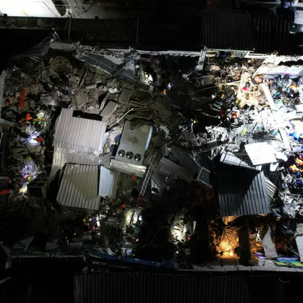 TRAGEDIA EN LA DISCOTECA JET SET DE REPUBLICA DOMINICANA COLAPSO DEL TECHO DEJA AL MENOS 27 MUERTOS DURANTE ACTUACION DE RUBBY PEREZ